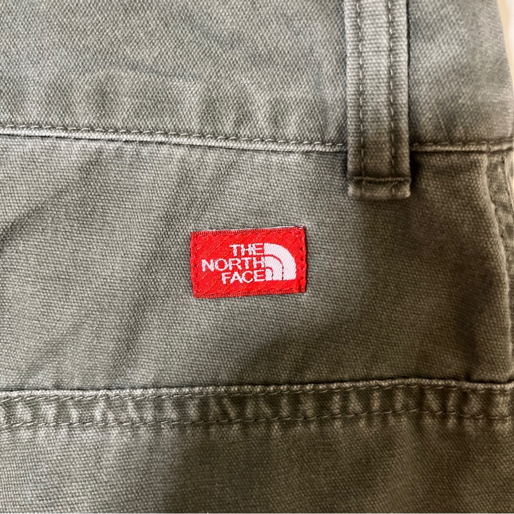THE NORTH FACE Shorts Army Green Cotton Women’s Size 4 - Picture 5 of 9